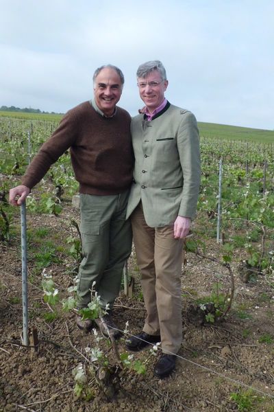 Champagne Jacques Picard: Inhaber José Lievens (Schwiegersohn von Jacques Picard) gemeinsam mit Graf Johannes von Spee, dem Generalimporteur für Deutschland und Österreich. Foto: Johannes Graf von Spee