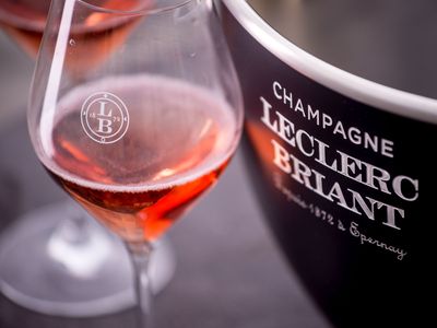 Champagne Leclerc Briant Glas und Kühler