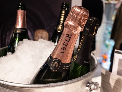 Champagner Club Tasting im Zurheide Feine Kost. Foto: Dirk Jürgensen